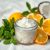 Domowy peeling na schodzącą skórę – skuteczne przepisy i porady